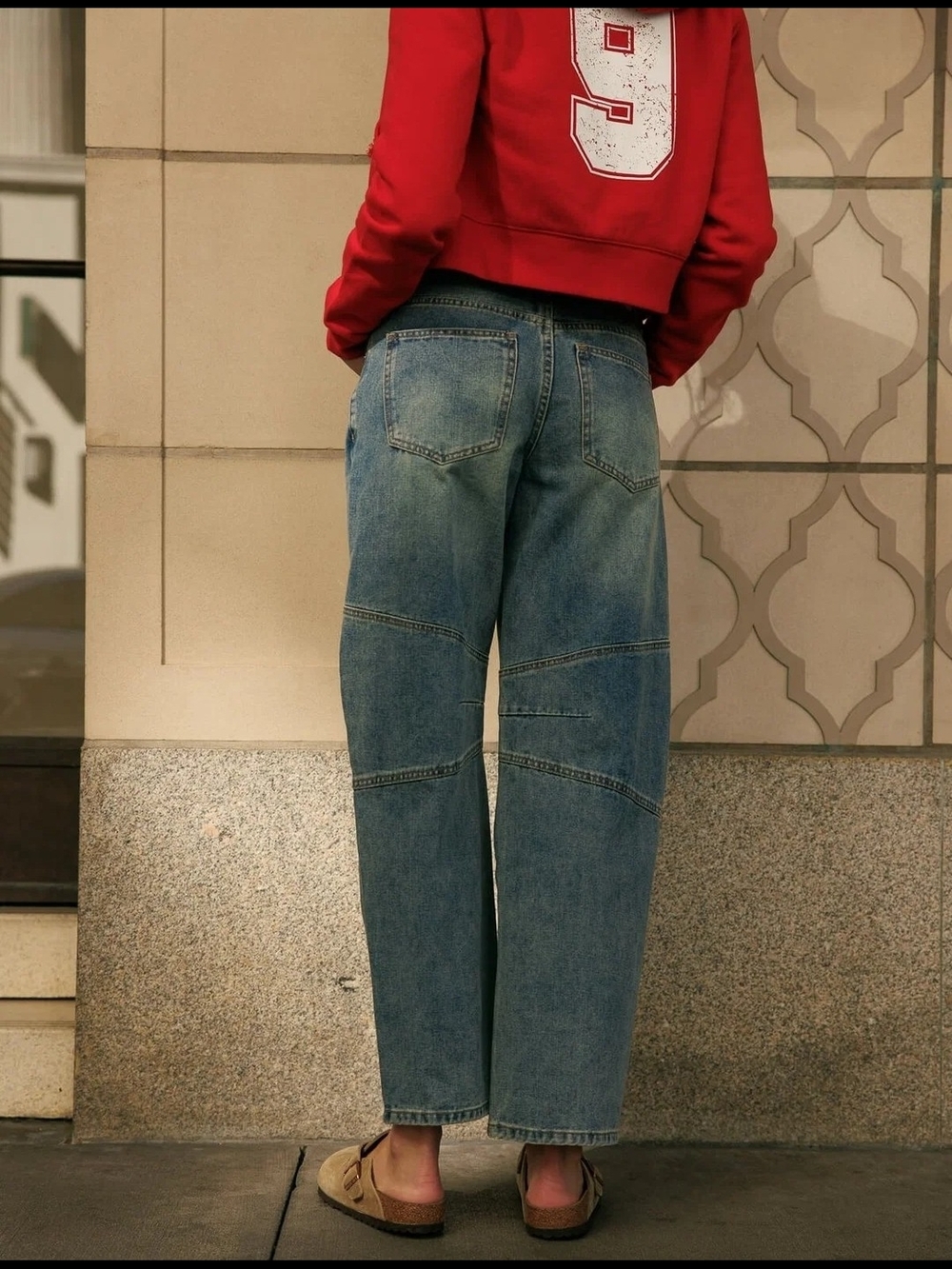 High-Rise barrel/baggy Jeans in Washed Blue - Picture 2 of 4